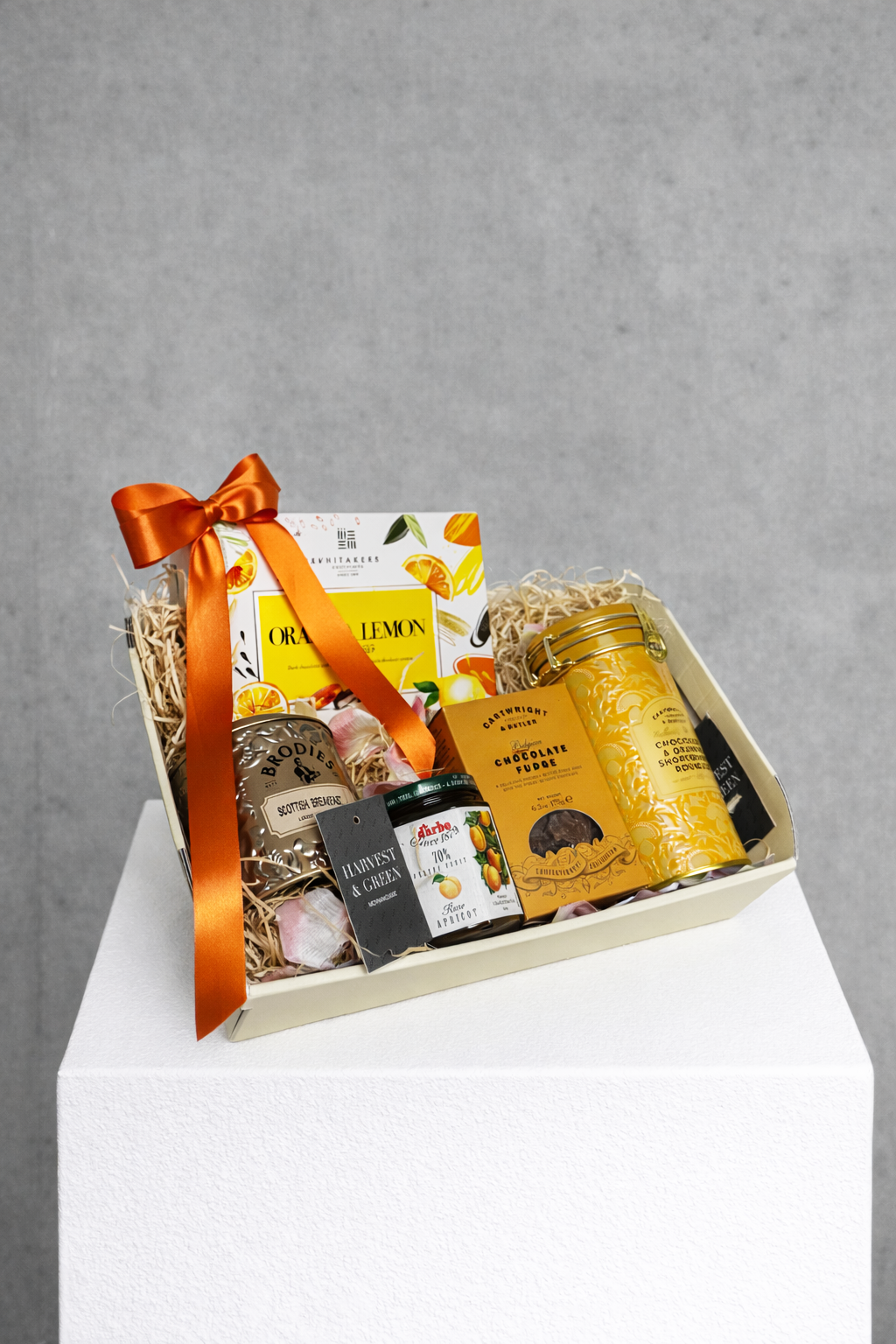 H&G Zingy Citrus Afternoon Tea Gift Box