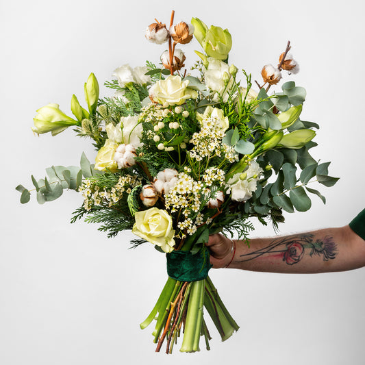 Classic White Christmas Bouquet