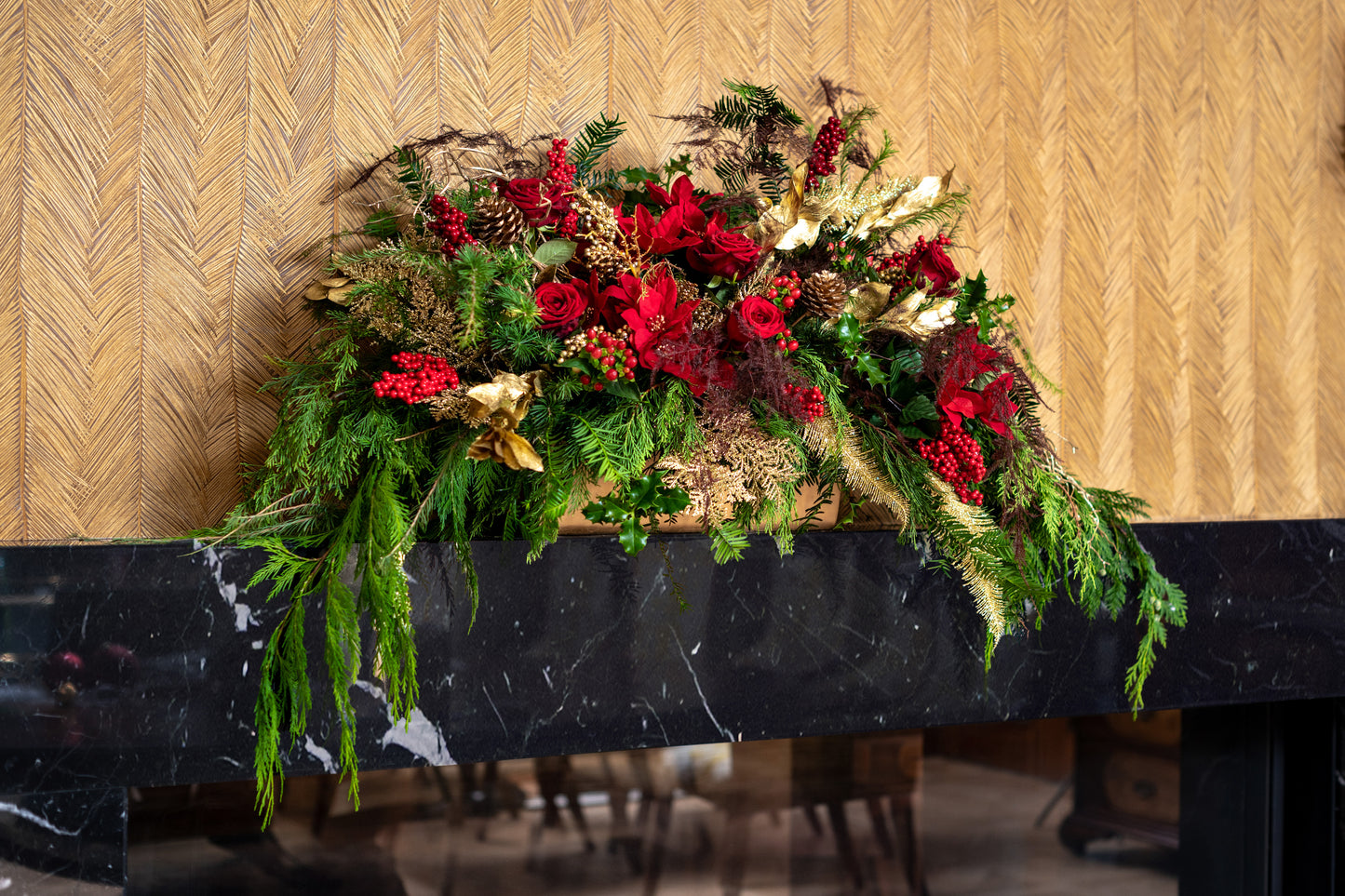 Classic Christmas Mantelpiece