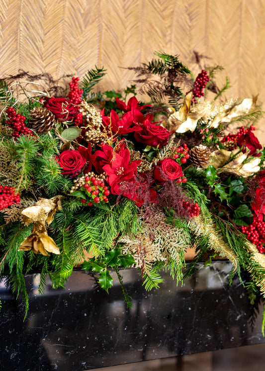 Classic Christmas Garland