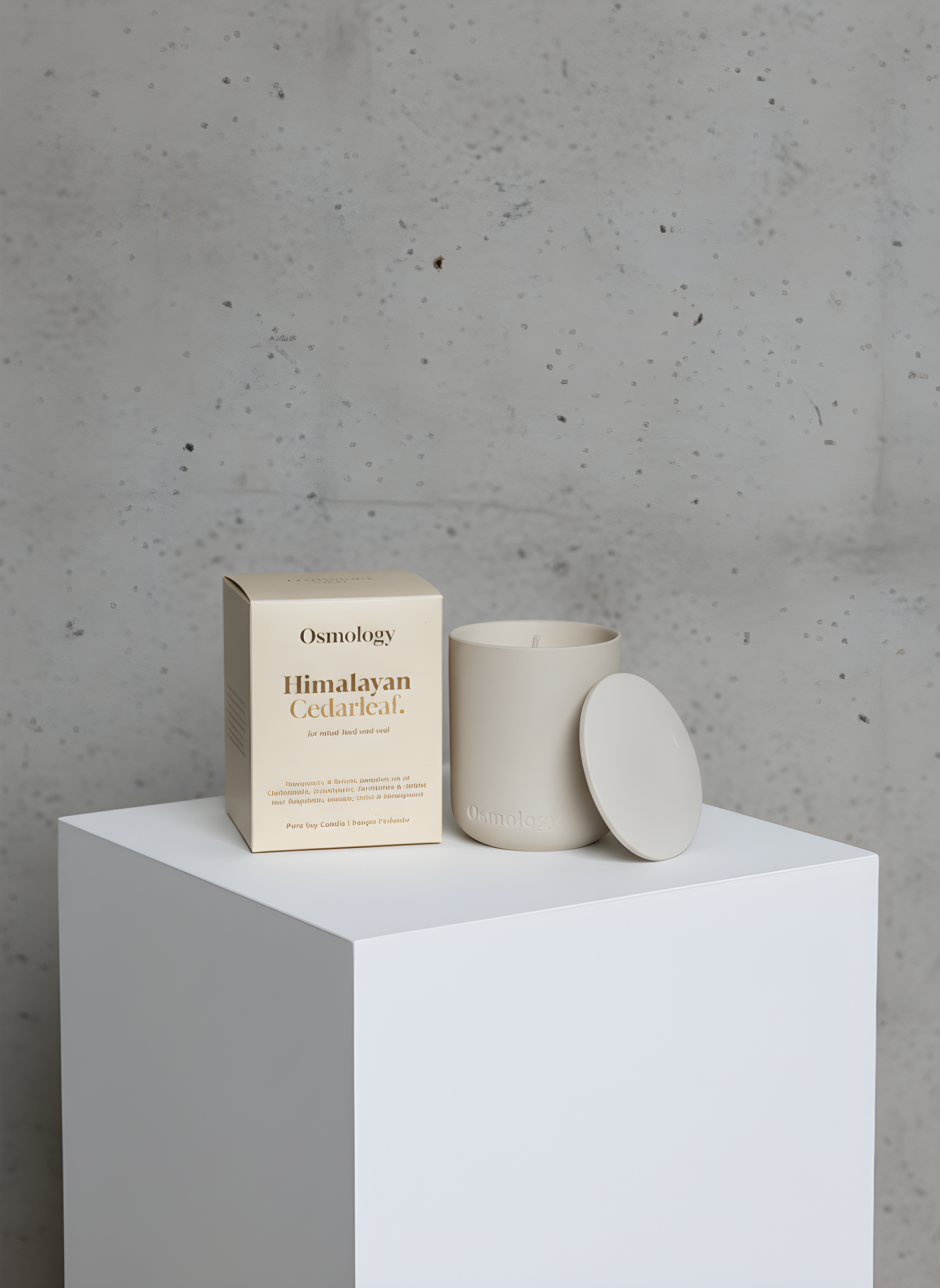 Osmology Himalayan Cedarleaf Scented Candle