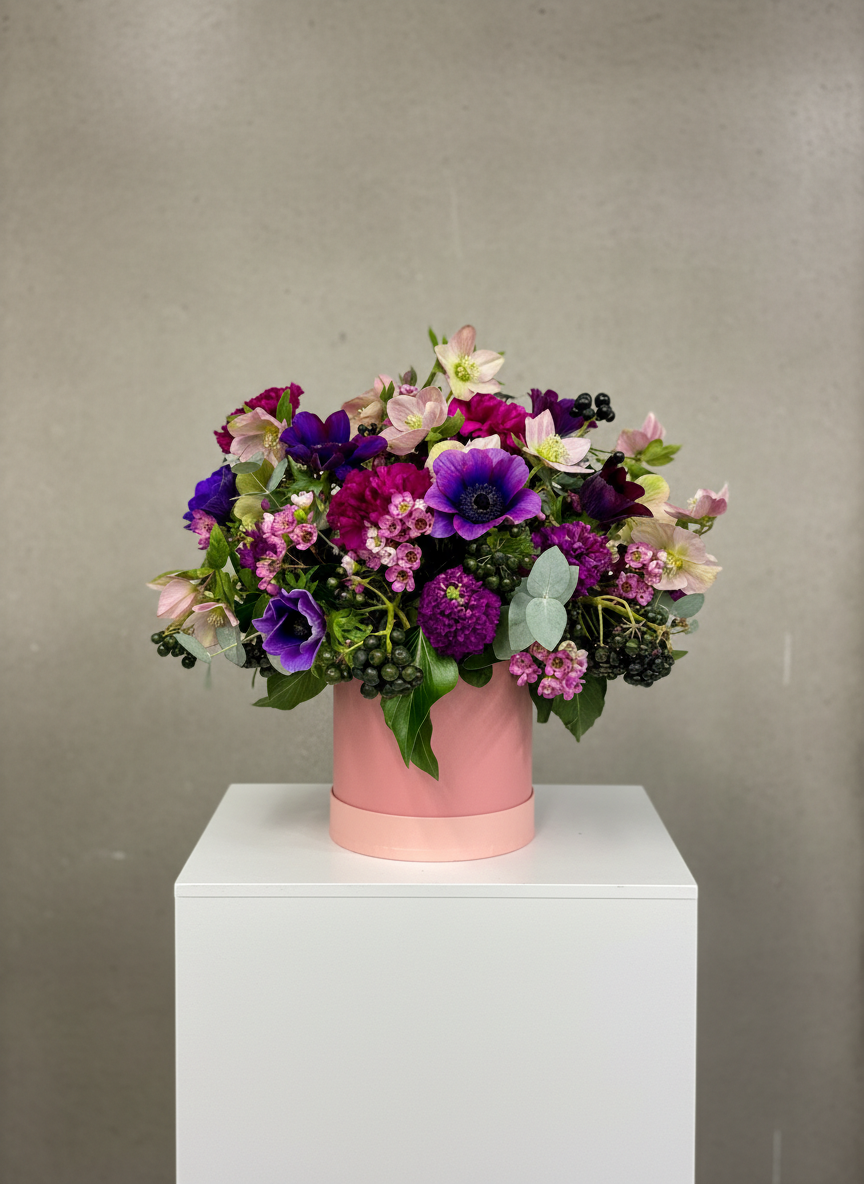 Timeless Beauty Valentine's Hatbox