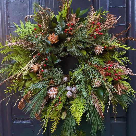 Harvest and Green Signature Christmas Wreath Class