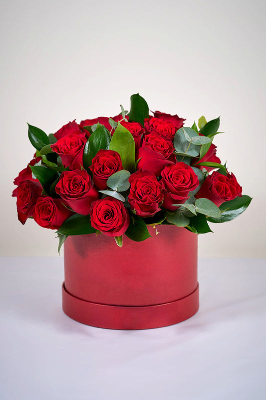 Valentine's 24 Rose Hatbox